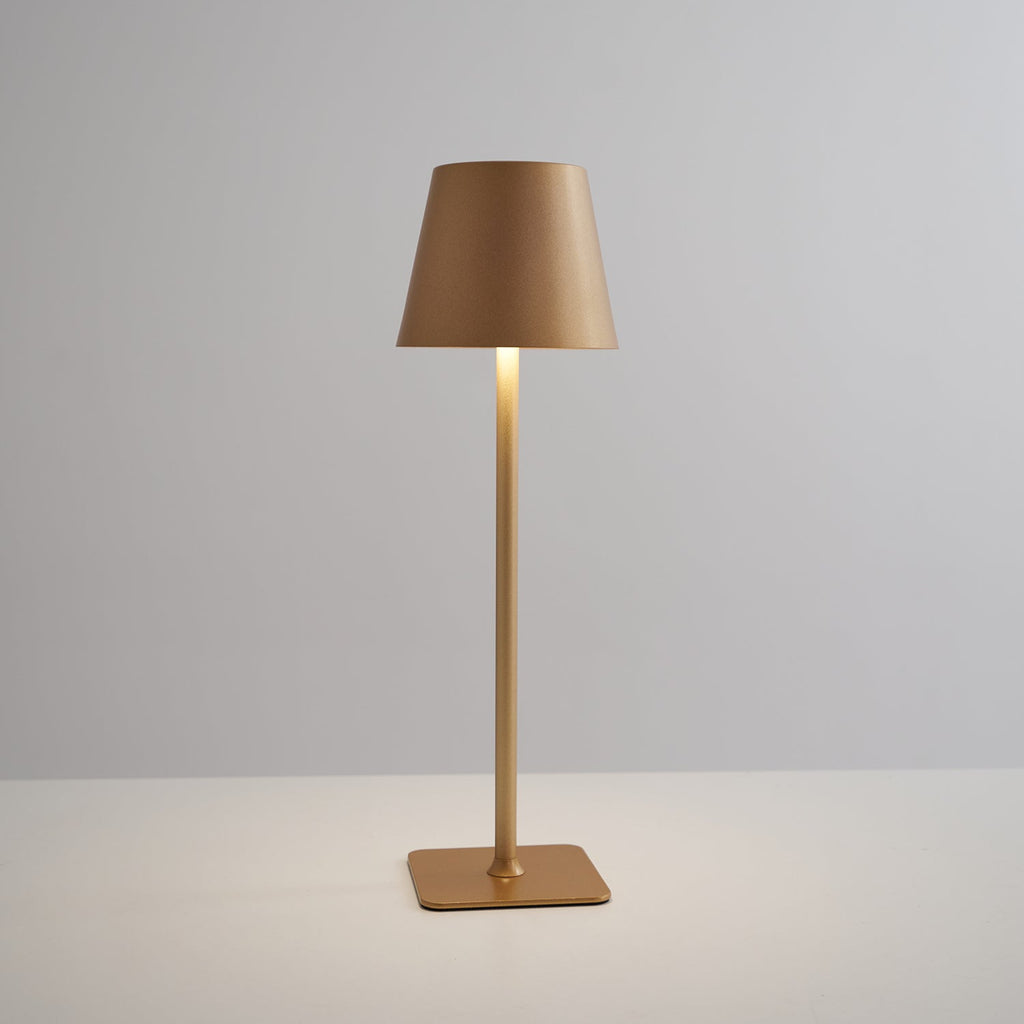 Doku Table Lamp