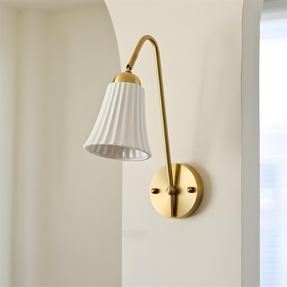 Dorelia Wall Lamp