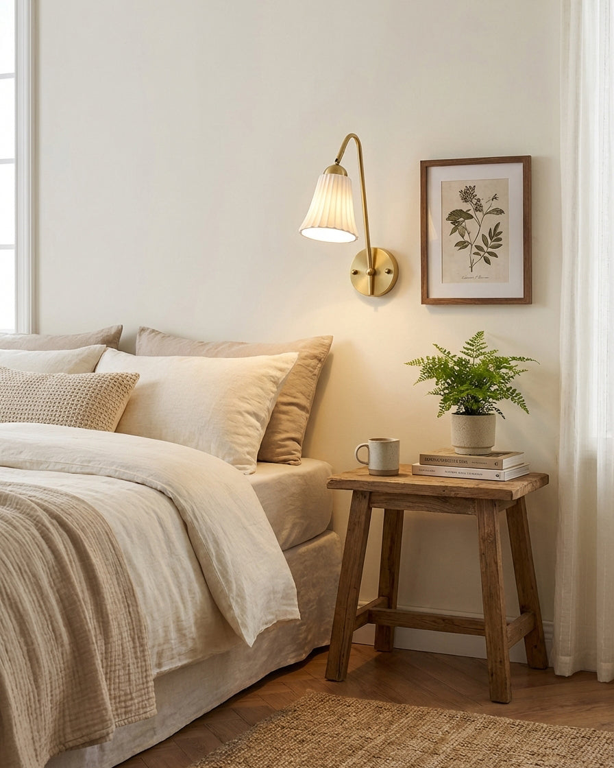 Dorelia Wall Lamp