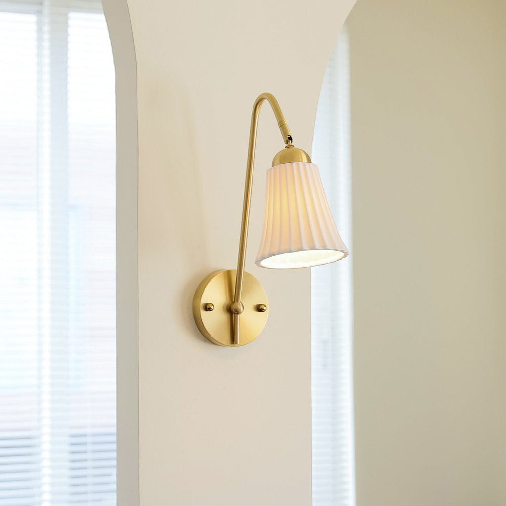 Dorelia Wall Lamp