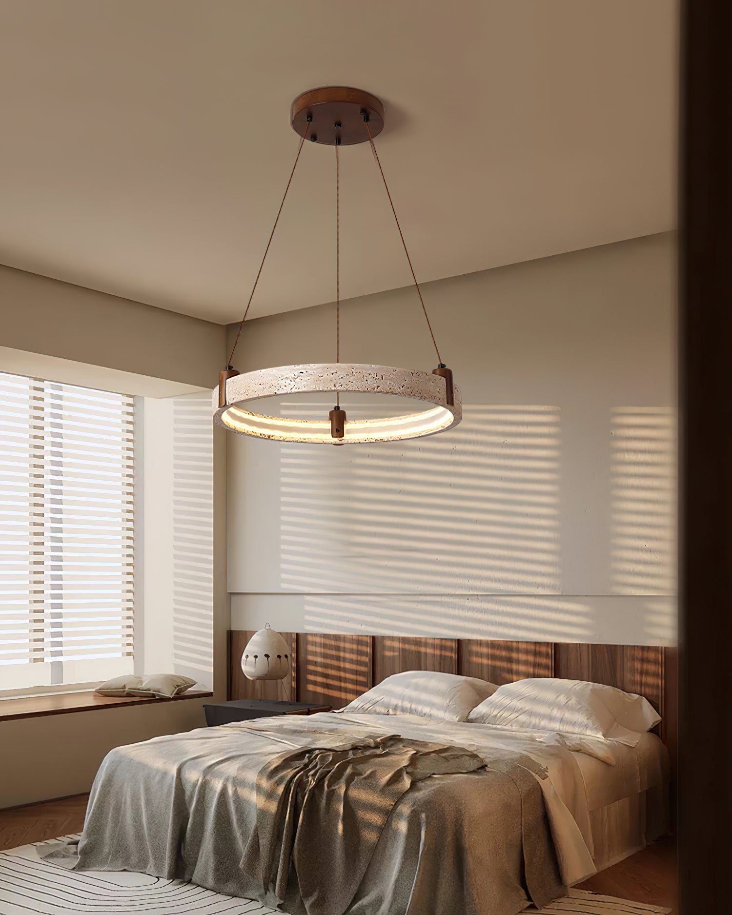 Eclora Chandelier