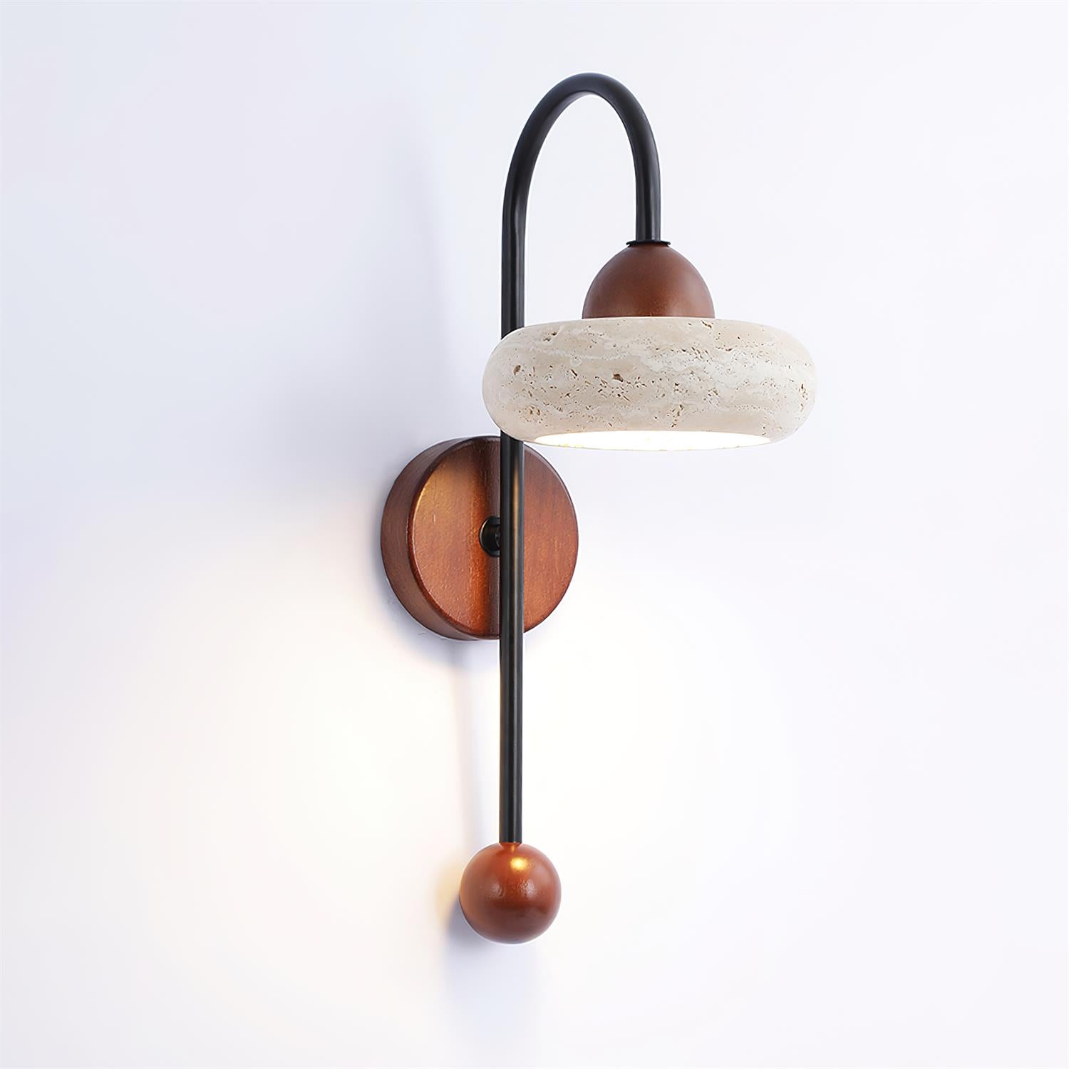 Elaro Wall Lamp