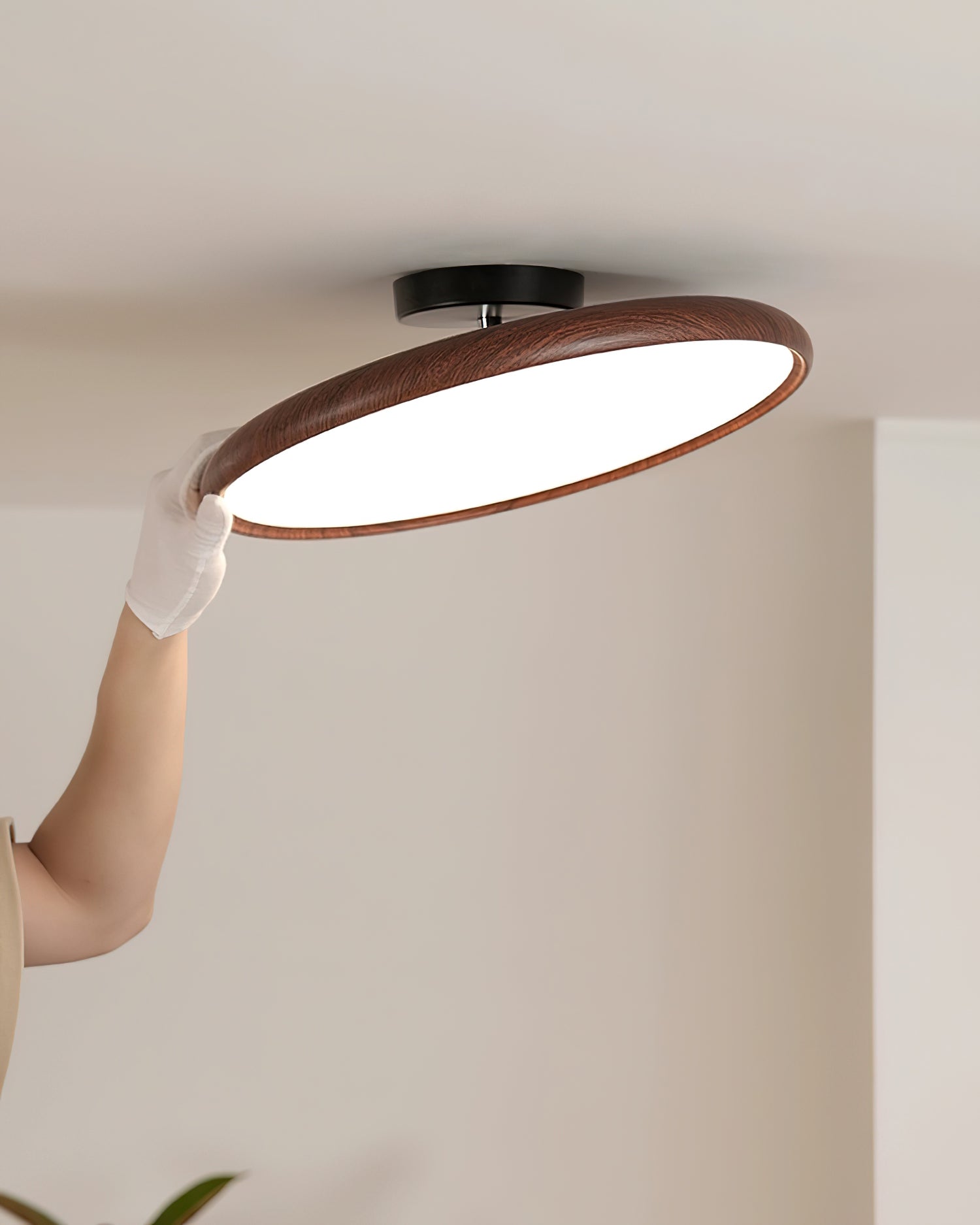 Ellos Ceiling Light