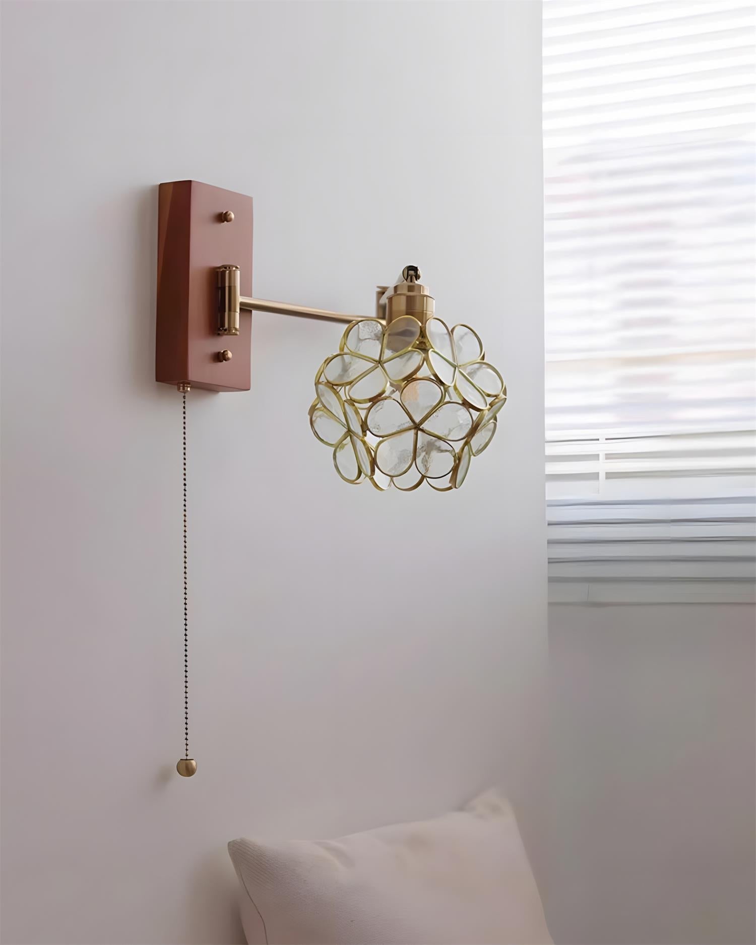 Elowen Petal Wall Lamp