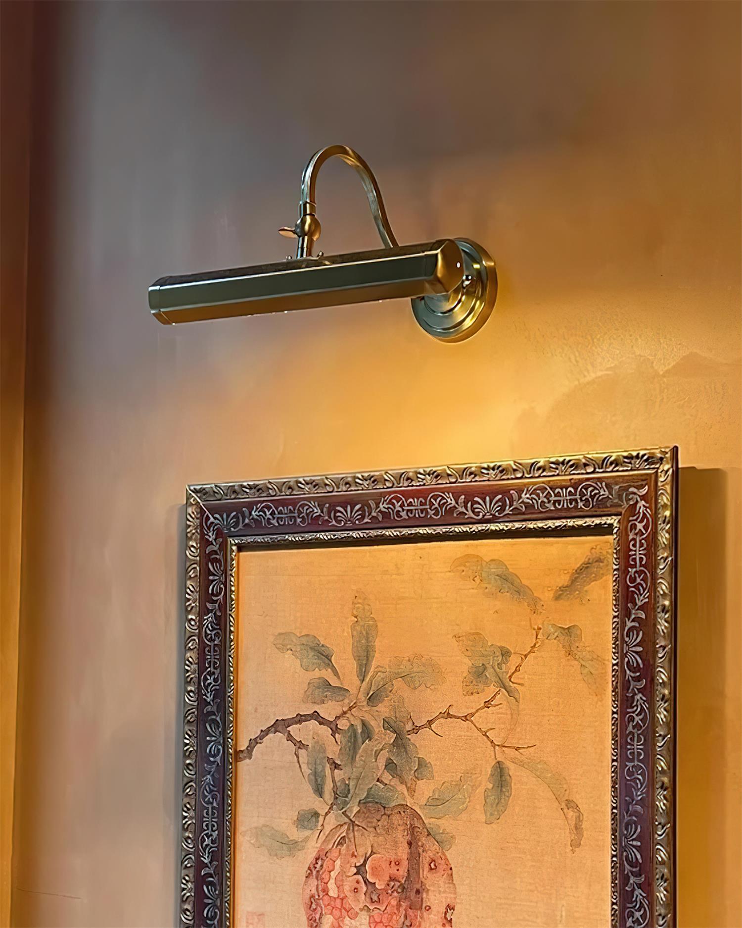 Elowen Wall Lamp