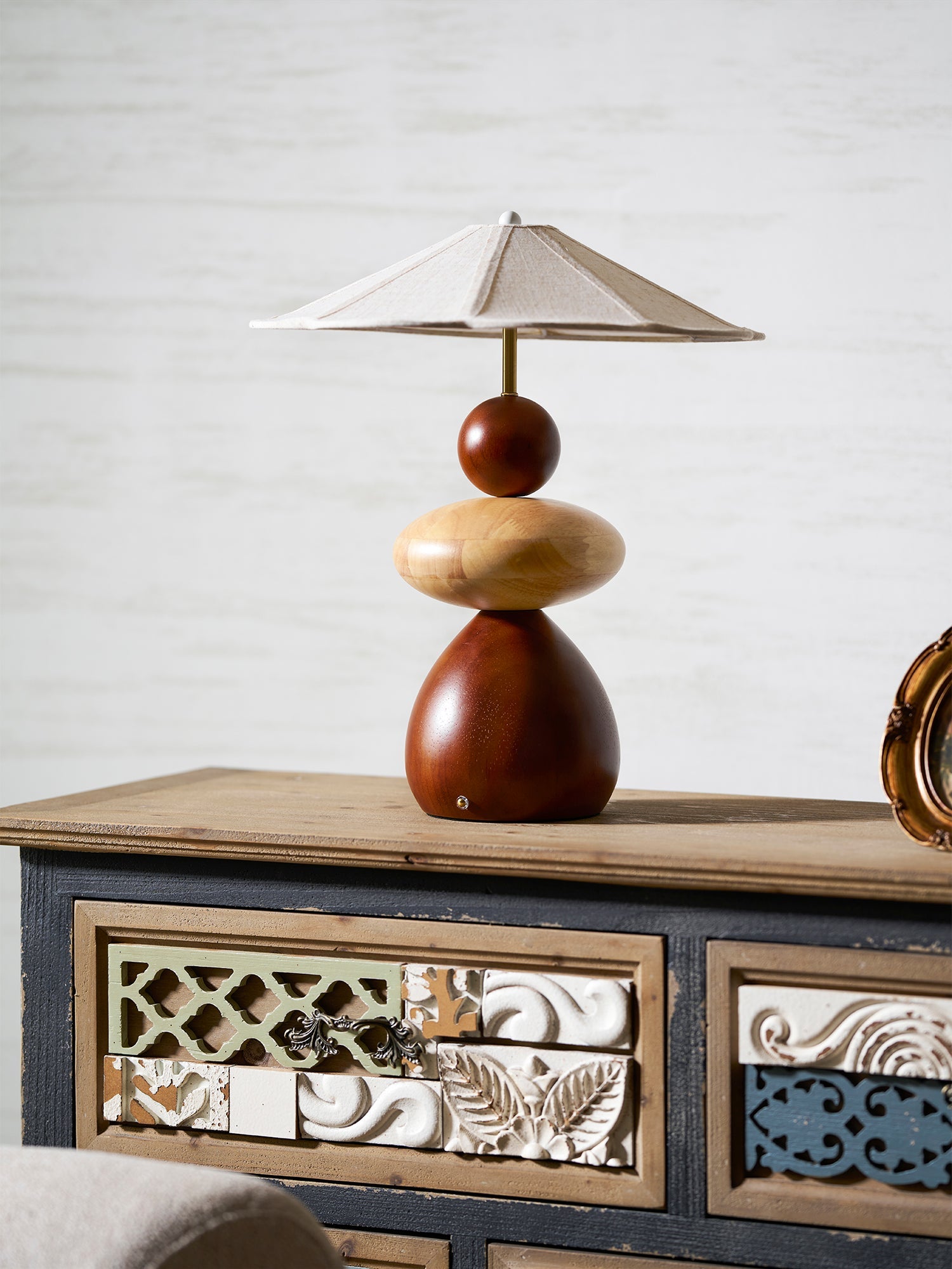 Equinox Table Lamp