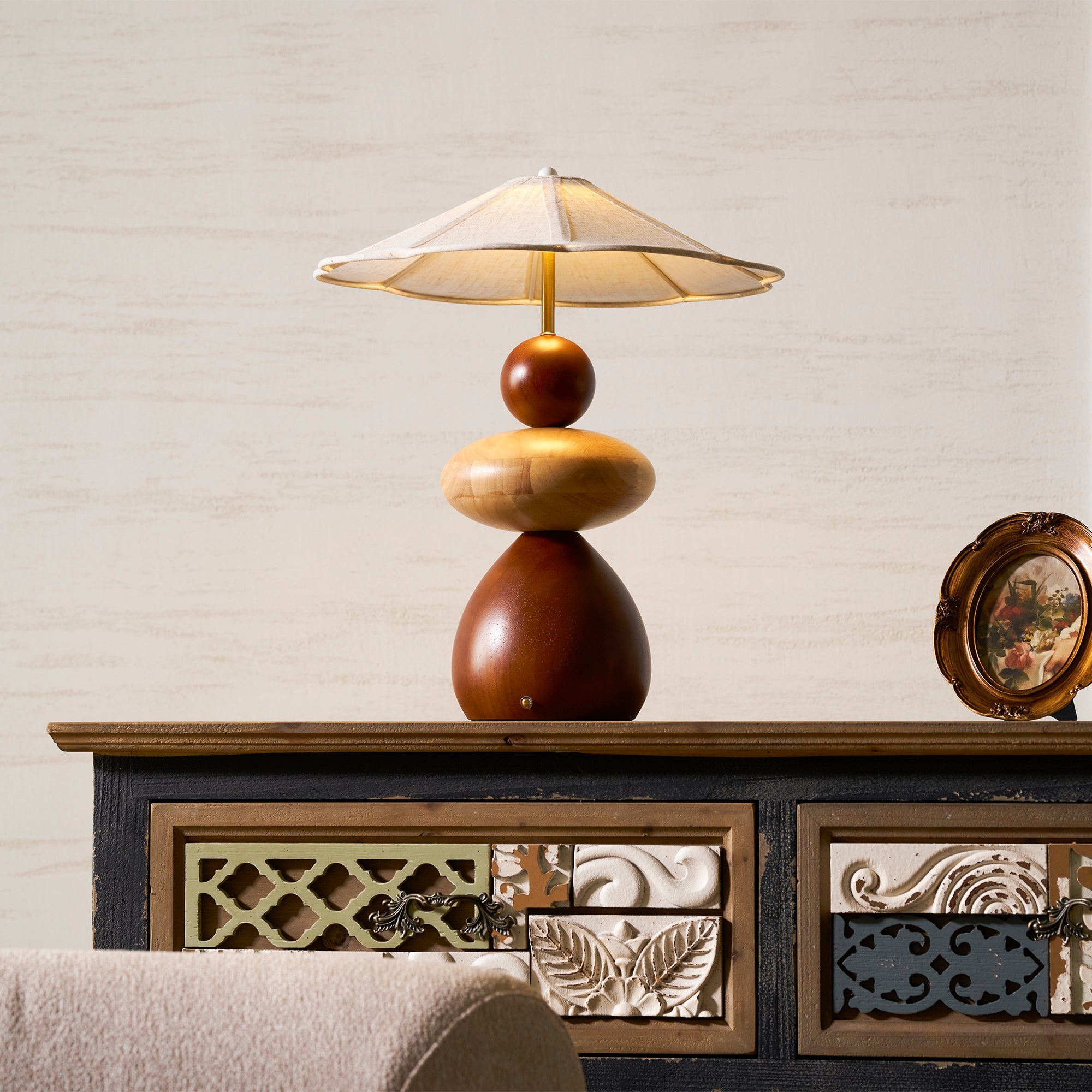 Equinox Table Lamp
