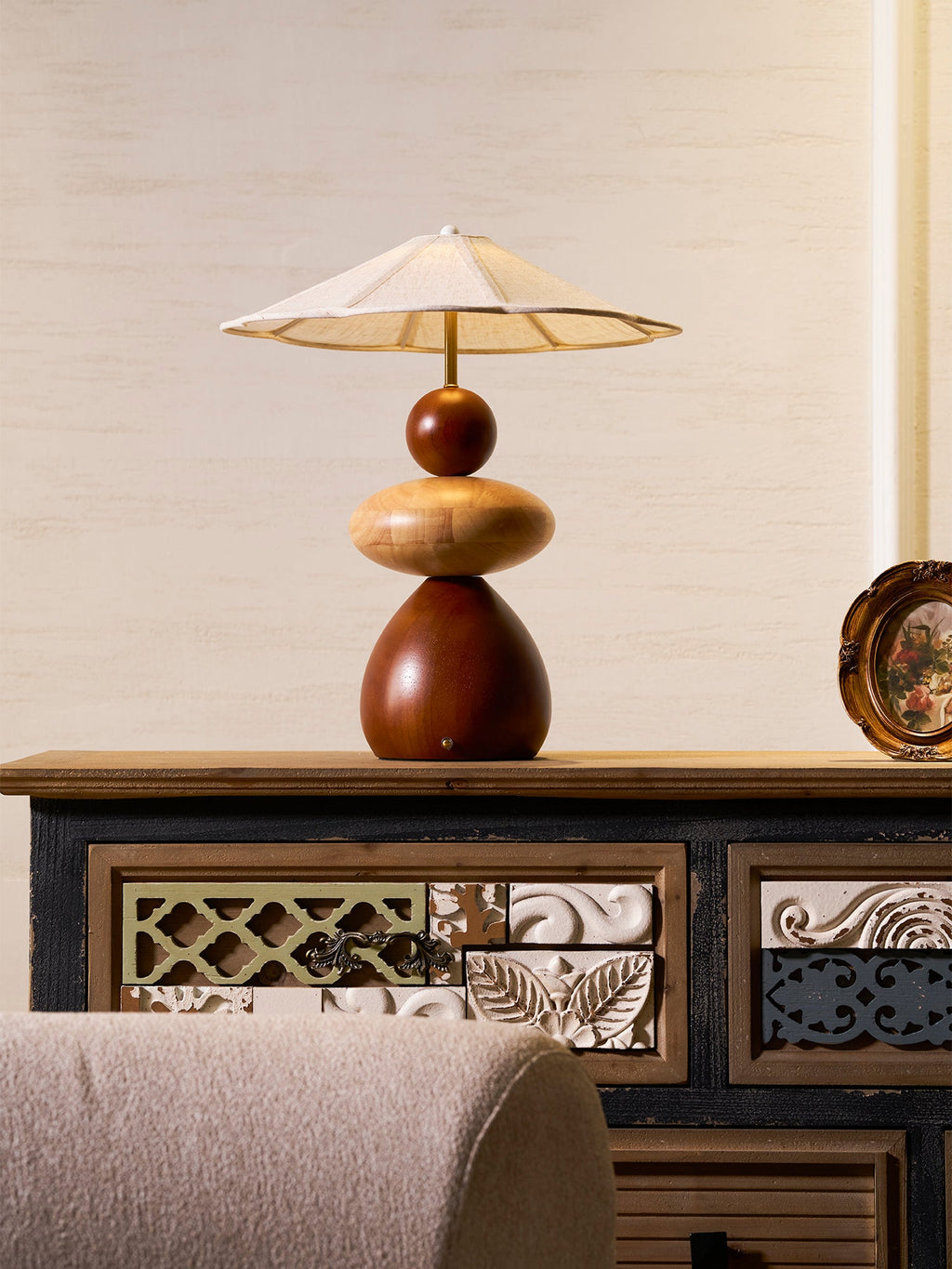 Equinox Table Lamp