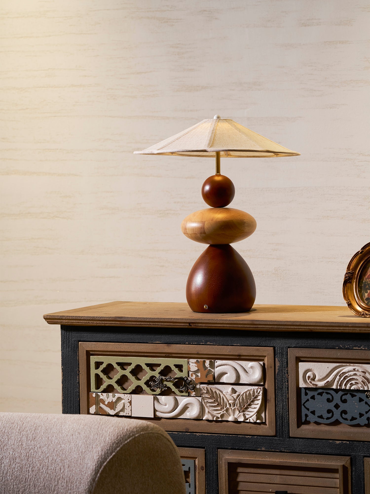 Equinox Table Lamp
