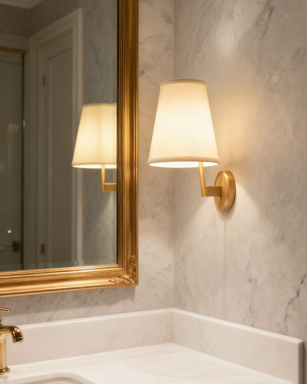 Ethereal Wall Lamp