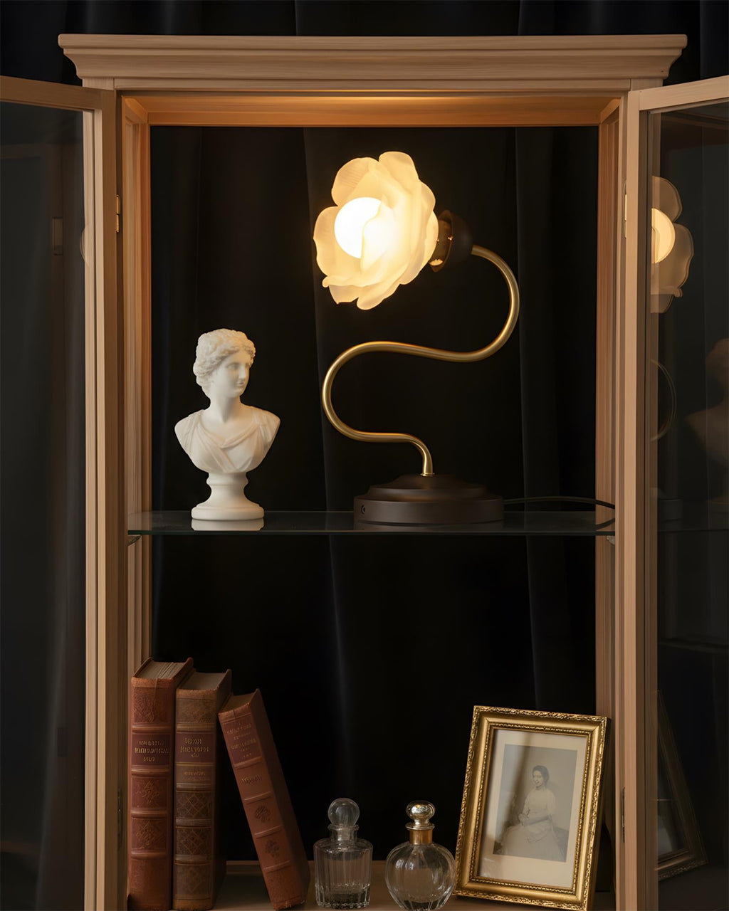 Everbud Table Lamp