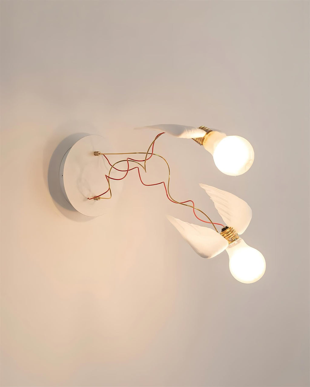 Feathered Wall Lamp