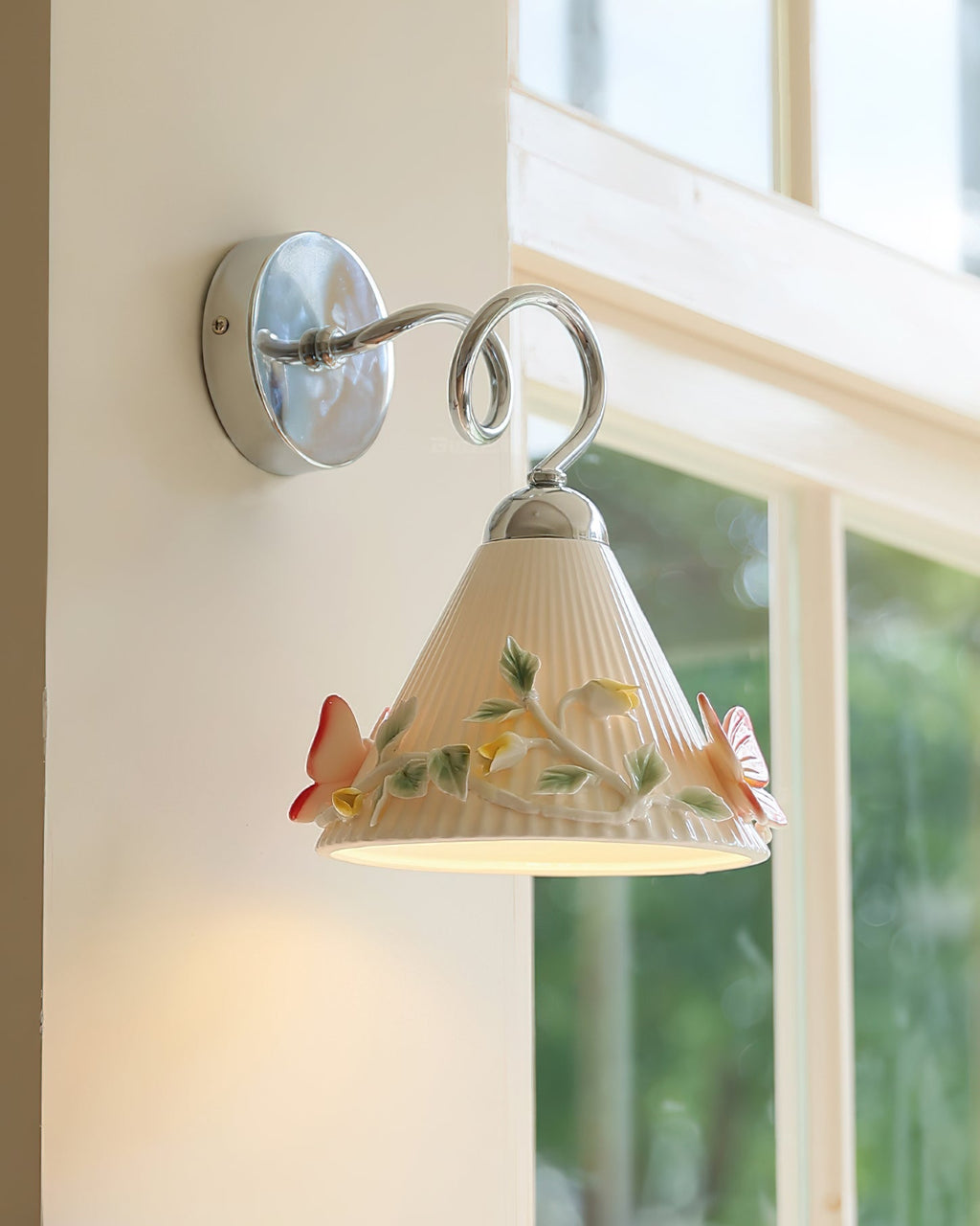 Florynna Wall Lamp