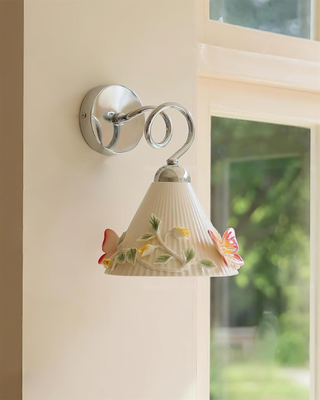 Florynna Wall Lamp
