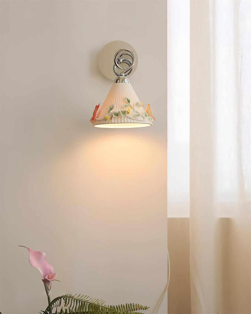 Florynna Wall Lamp
