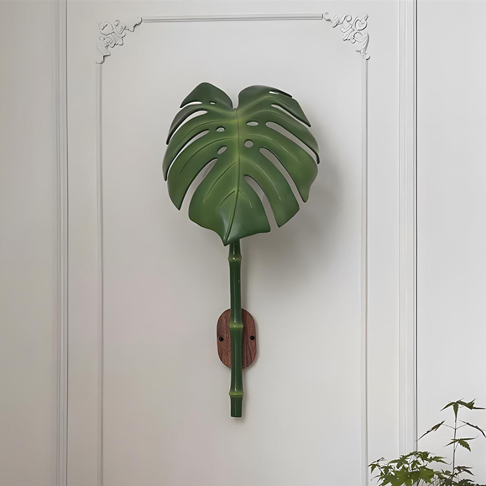 Folium Wall Lamp
