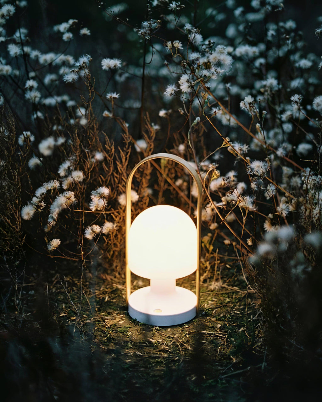 FollowMe Portable Table Lamp (built-in battery)