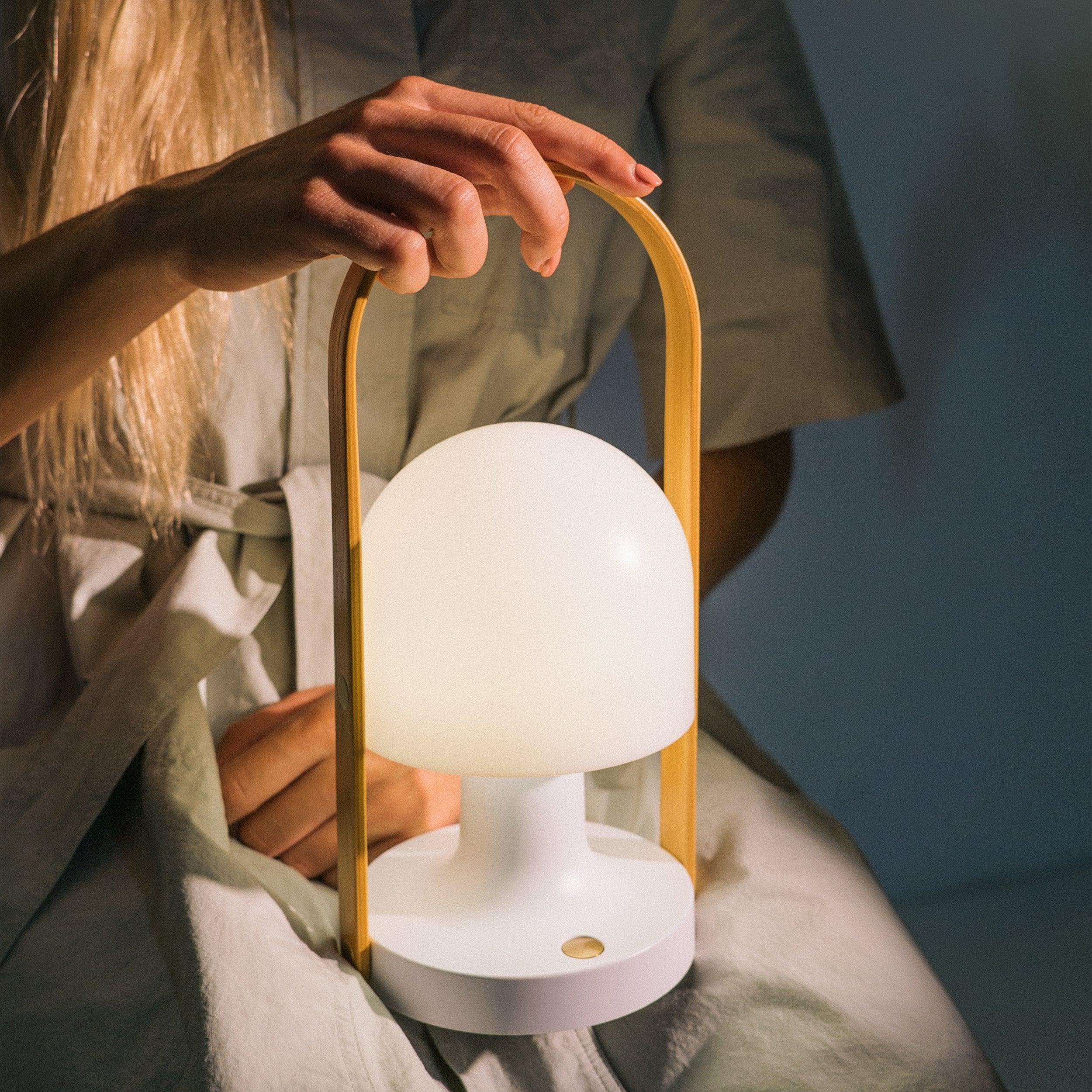 FollowMe Portable Table Lamp (built-in battery)