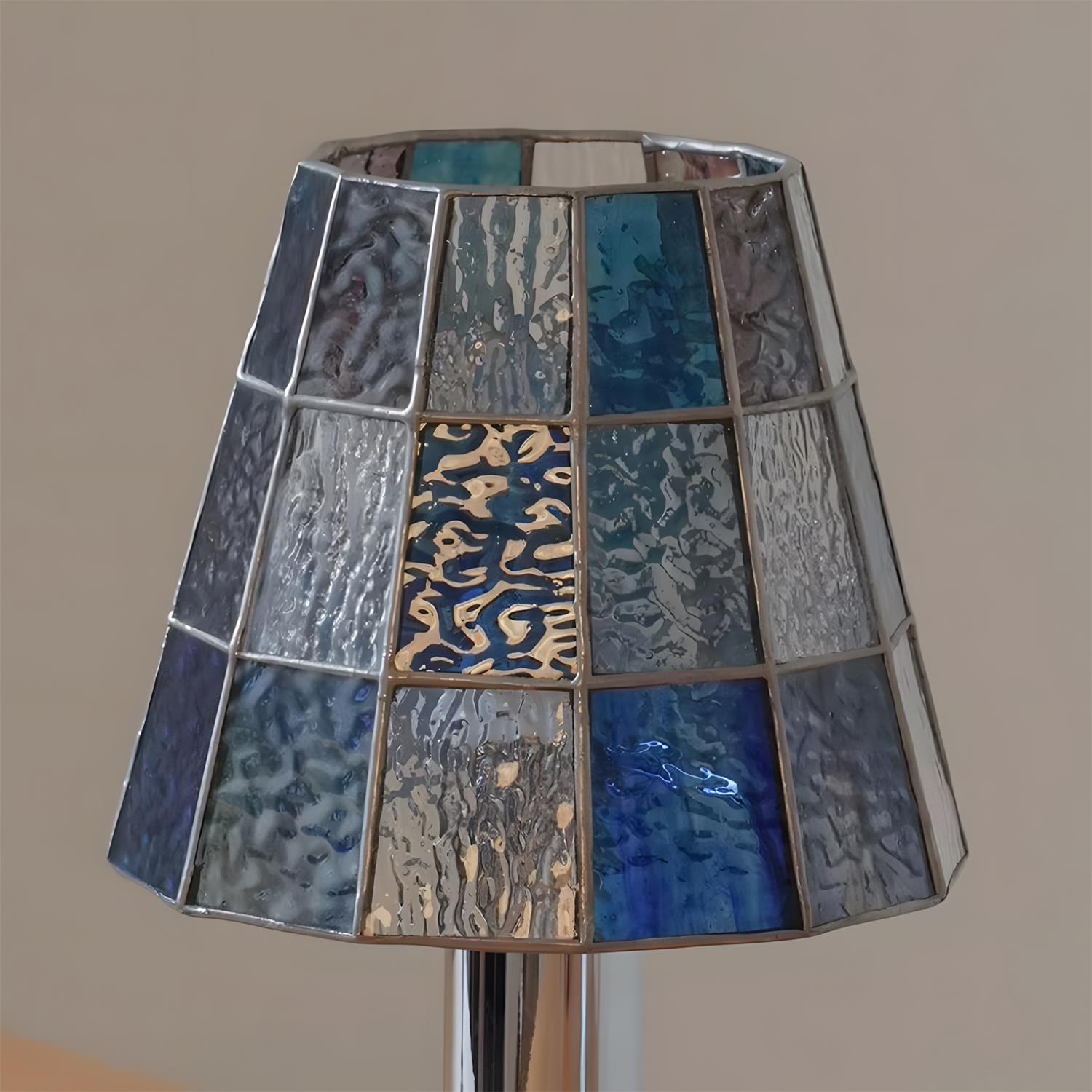 Fun Guy 726 Table Lamp