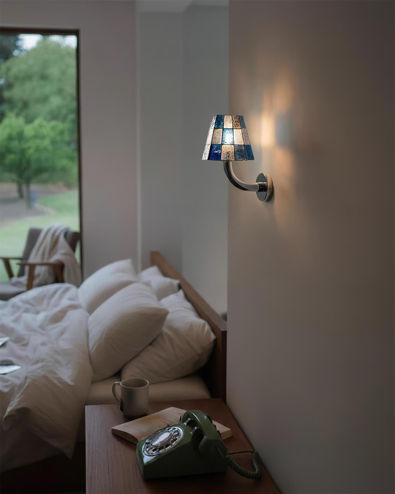 Fun Guy Wall Lamp