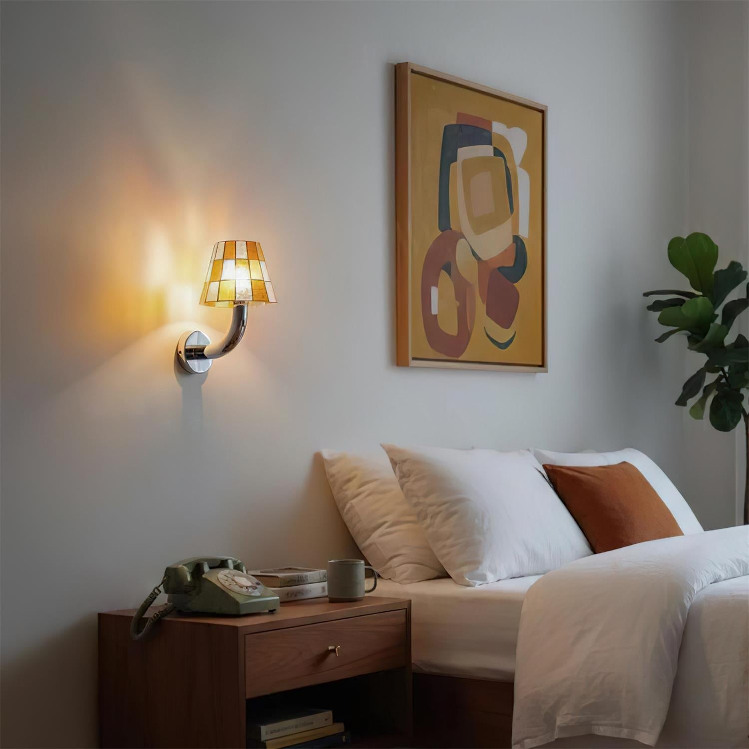 Fun Guy Wall Lamp