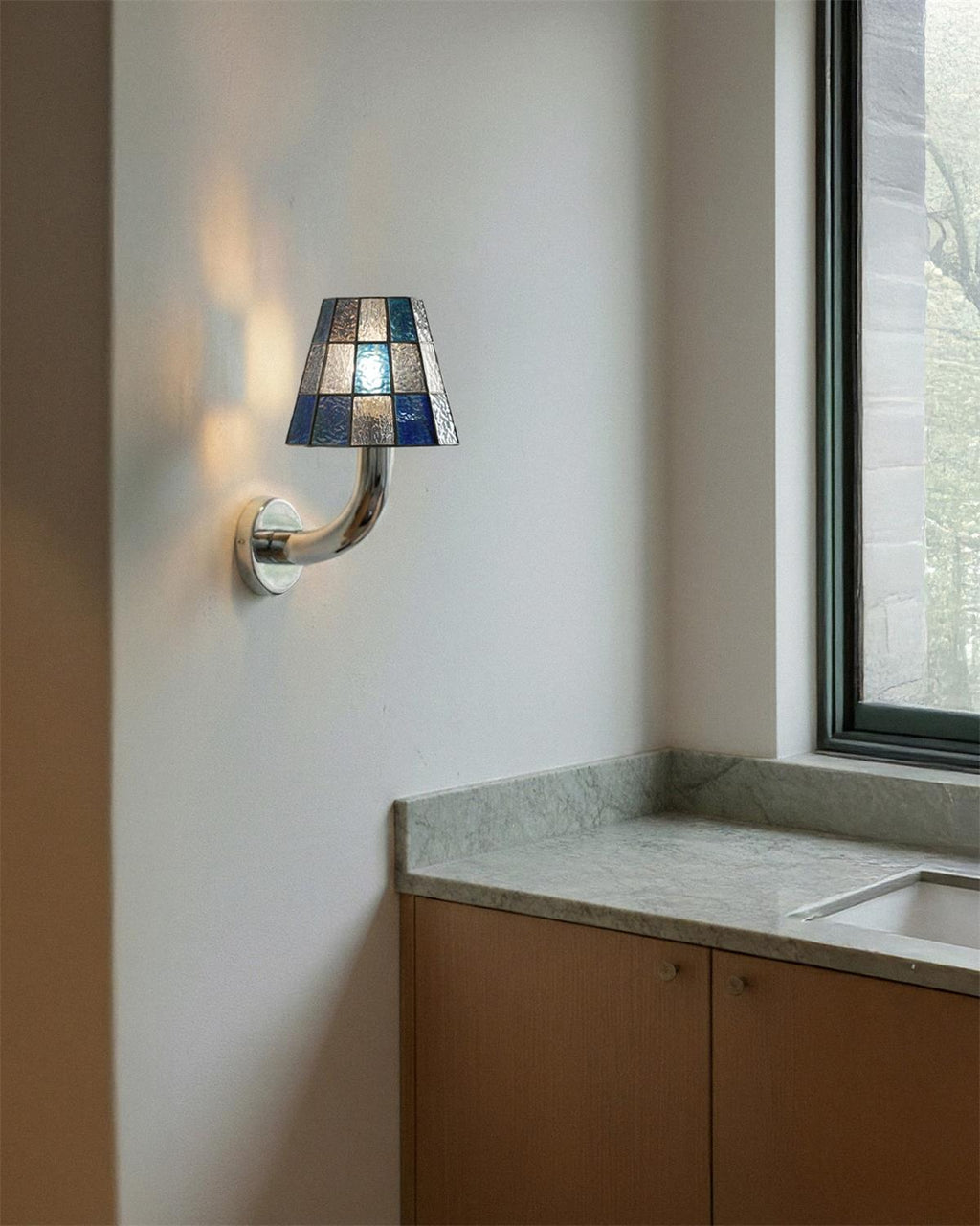 Fun Guy Wall Lamp