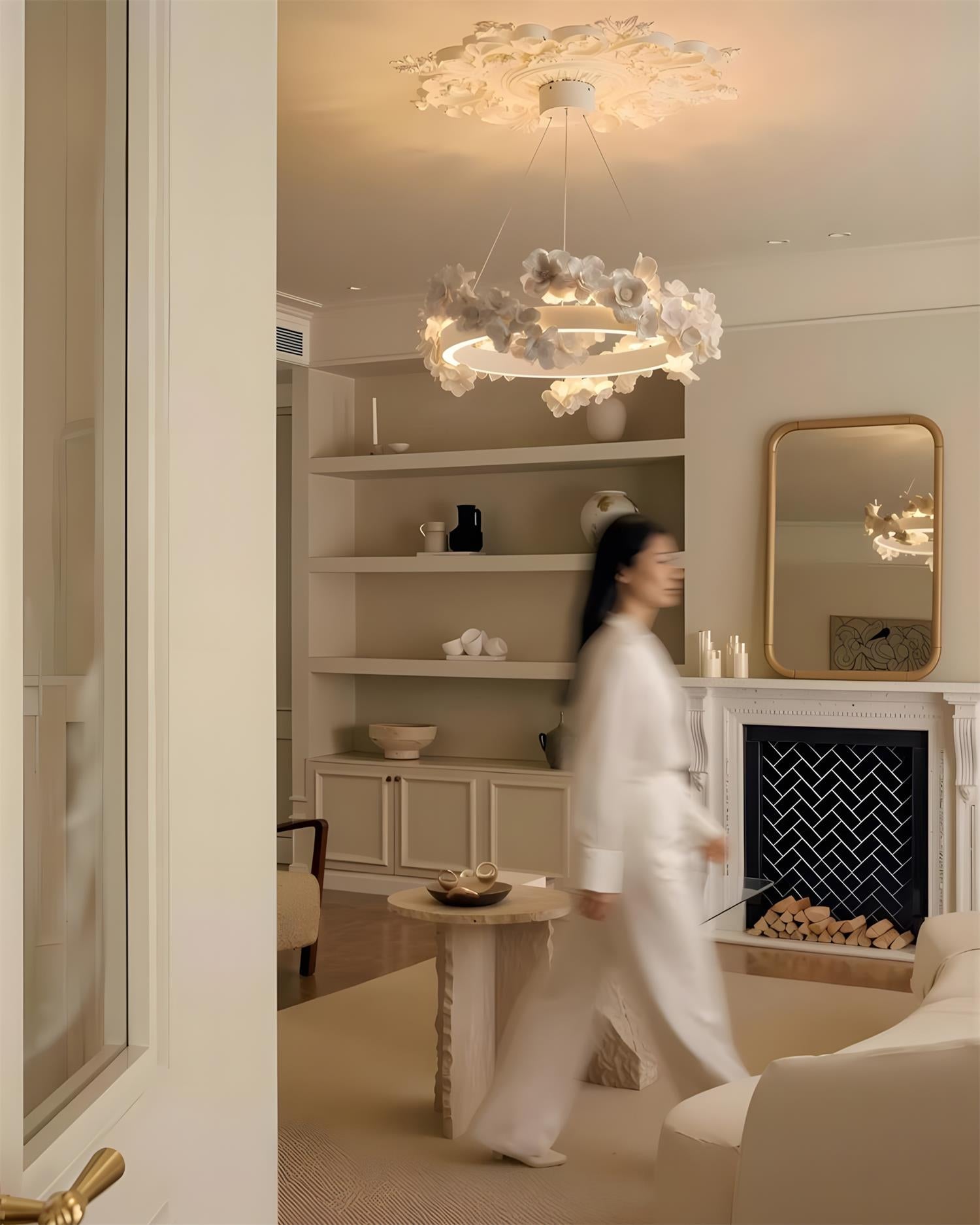 Gardenia Loop Chandelier