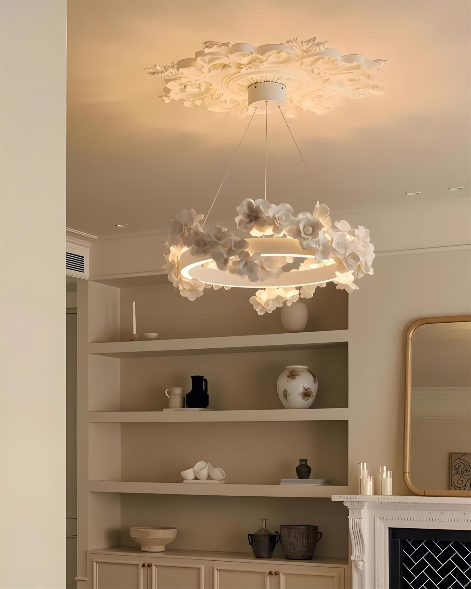 Gardenia Loop Chandelier
