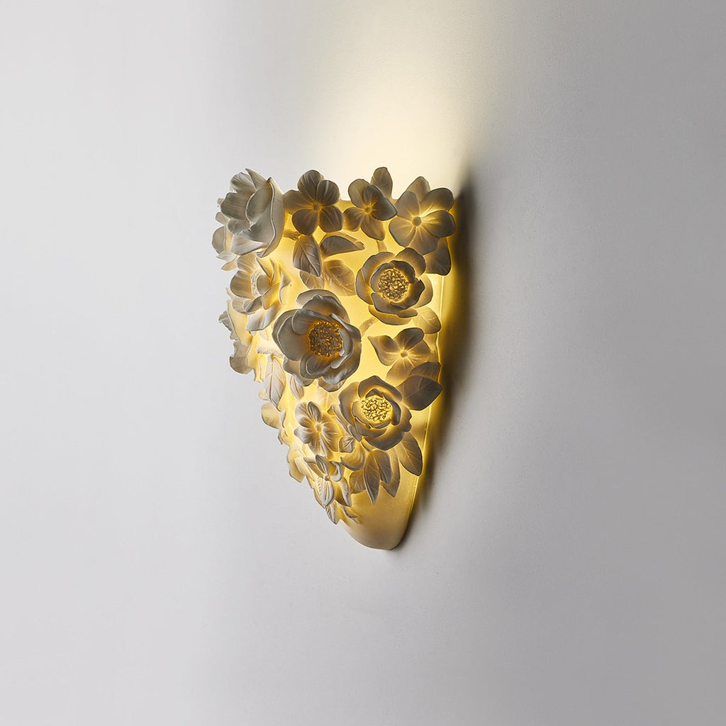 Gardenia Wall Lamp