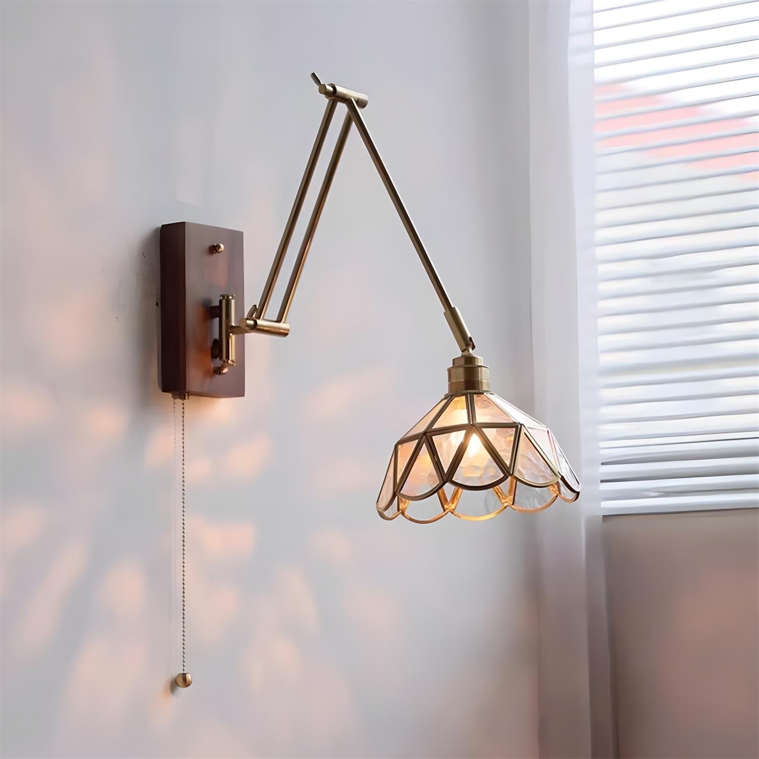 Gardenwing Wall Lamp