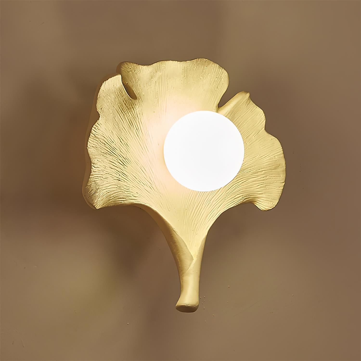 Ginkgo Leaf Wall Lamp