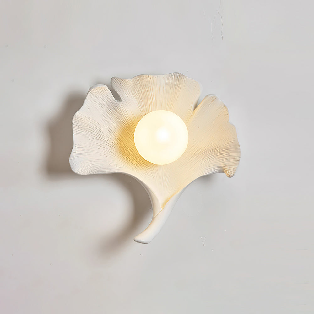 Ginkgo Leaf Wall Lamp