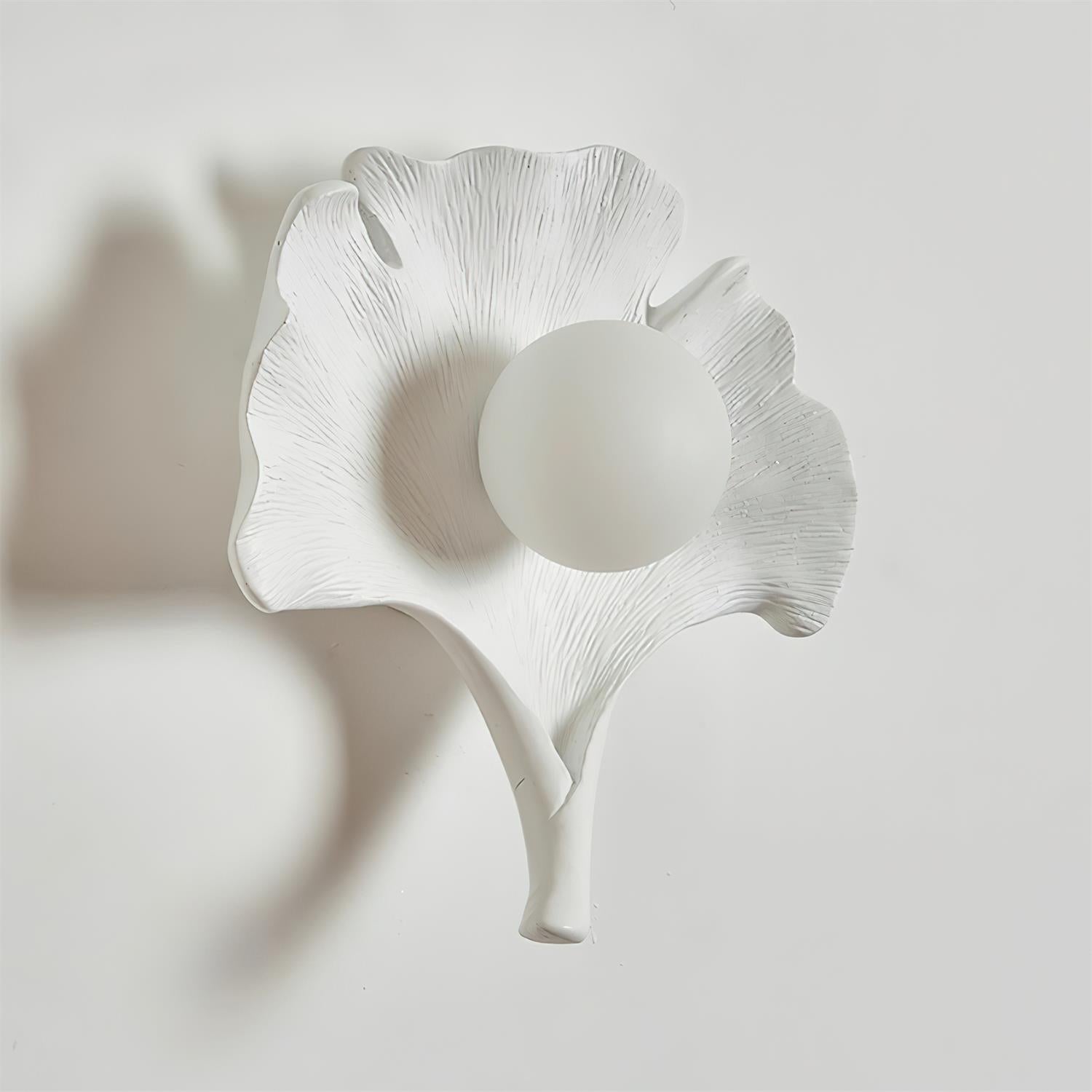 Ginkgo Leaf Wall Lamp