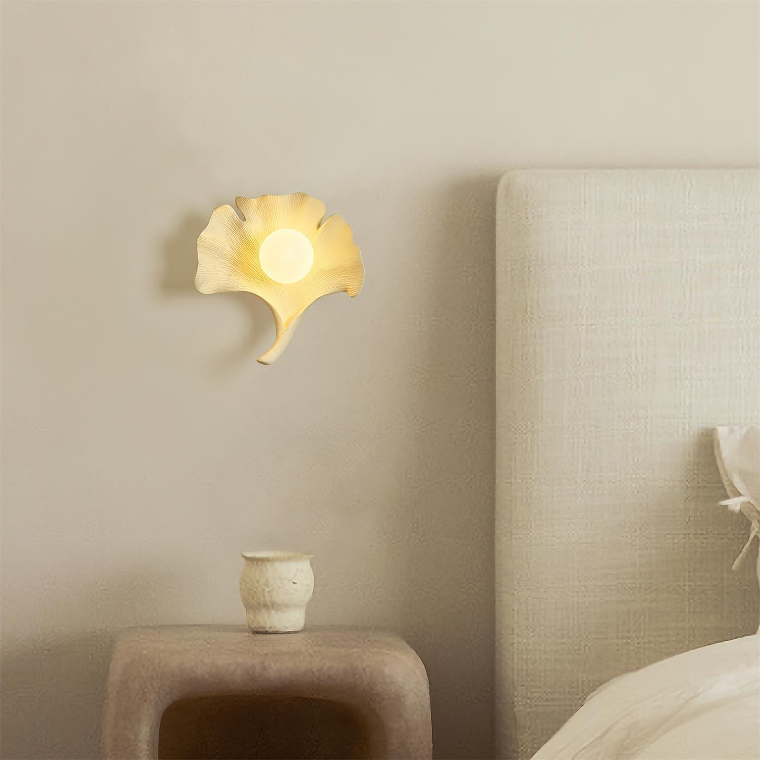 Ginkgo Leaf Wall Lamp