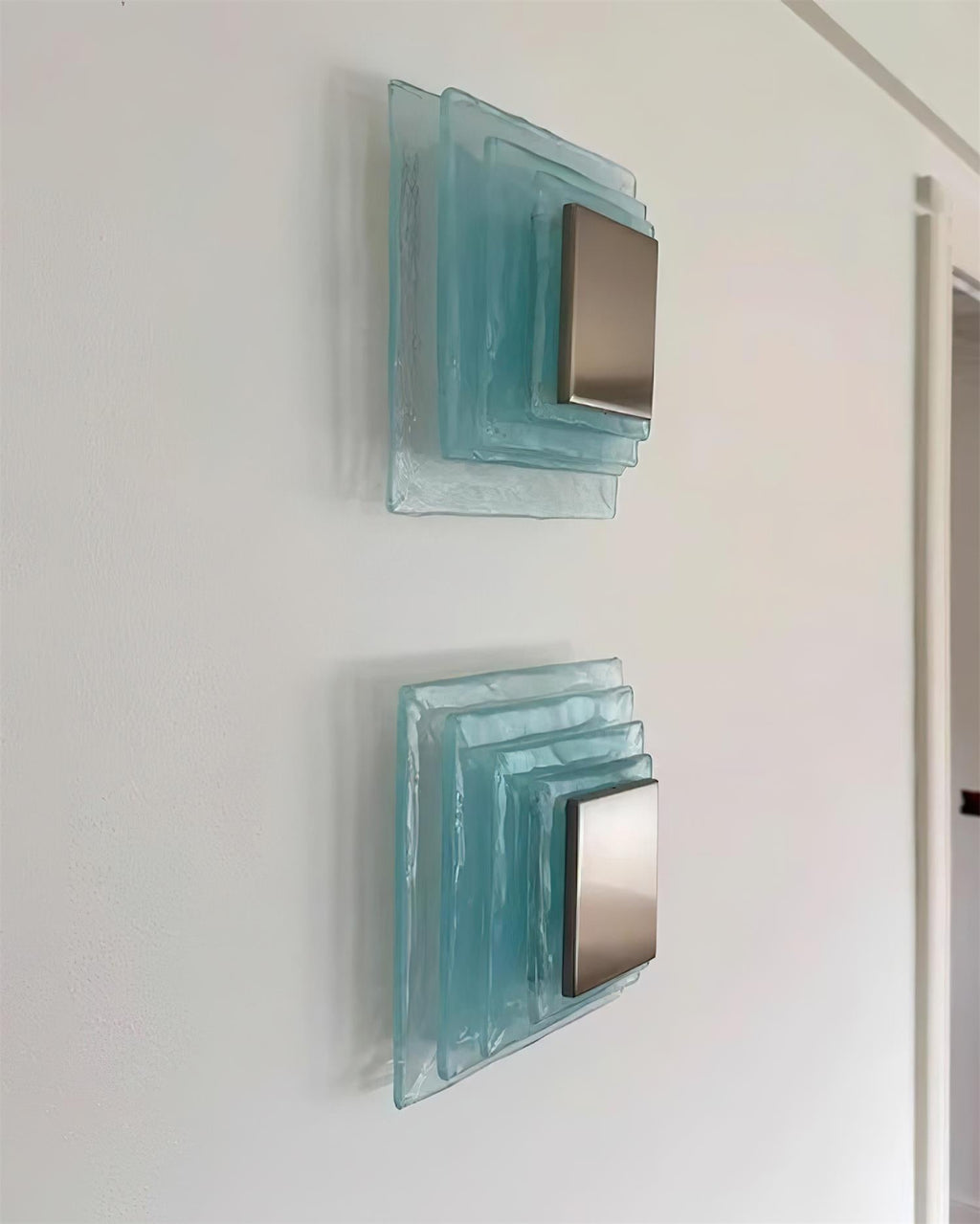 Glacira Wall Lamp