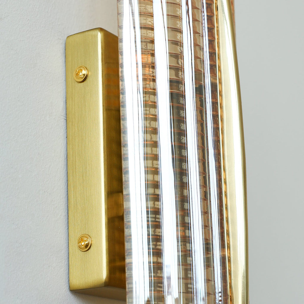 Glacium Wall Lamp