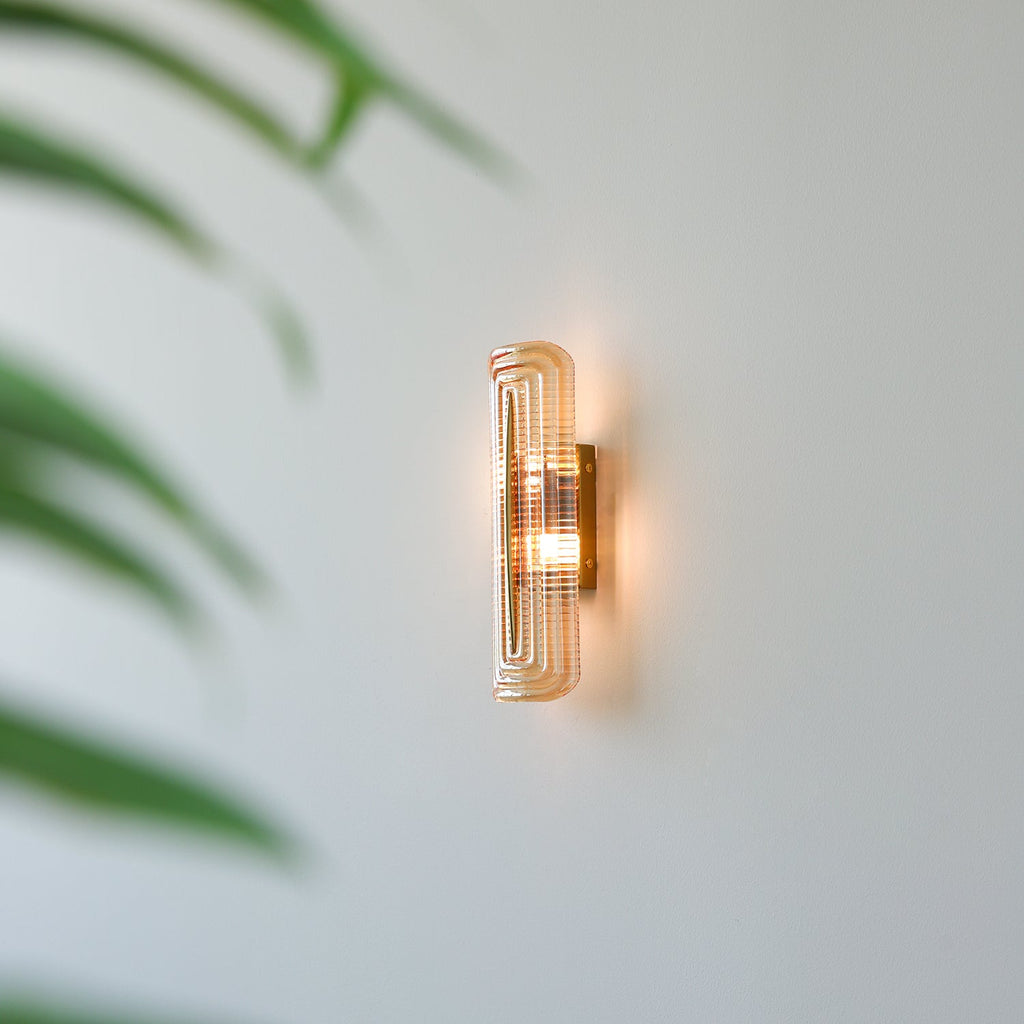 Glacium Wall Lamp