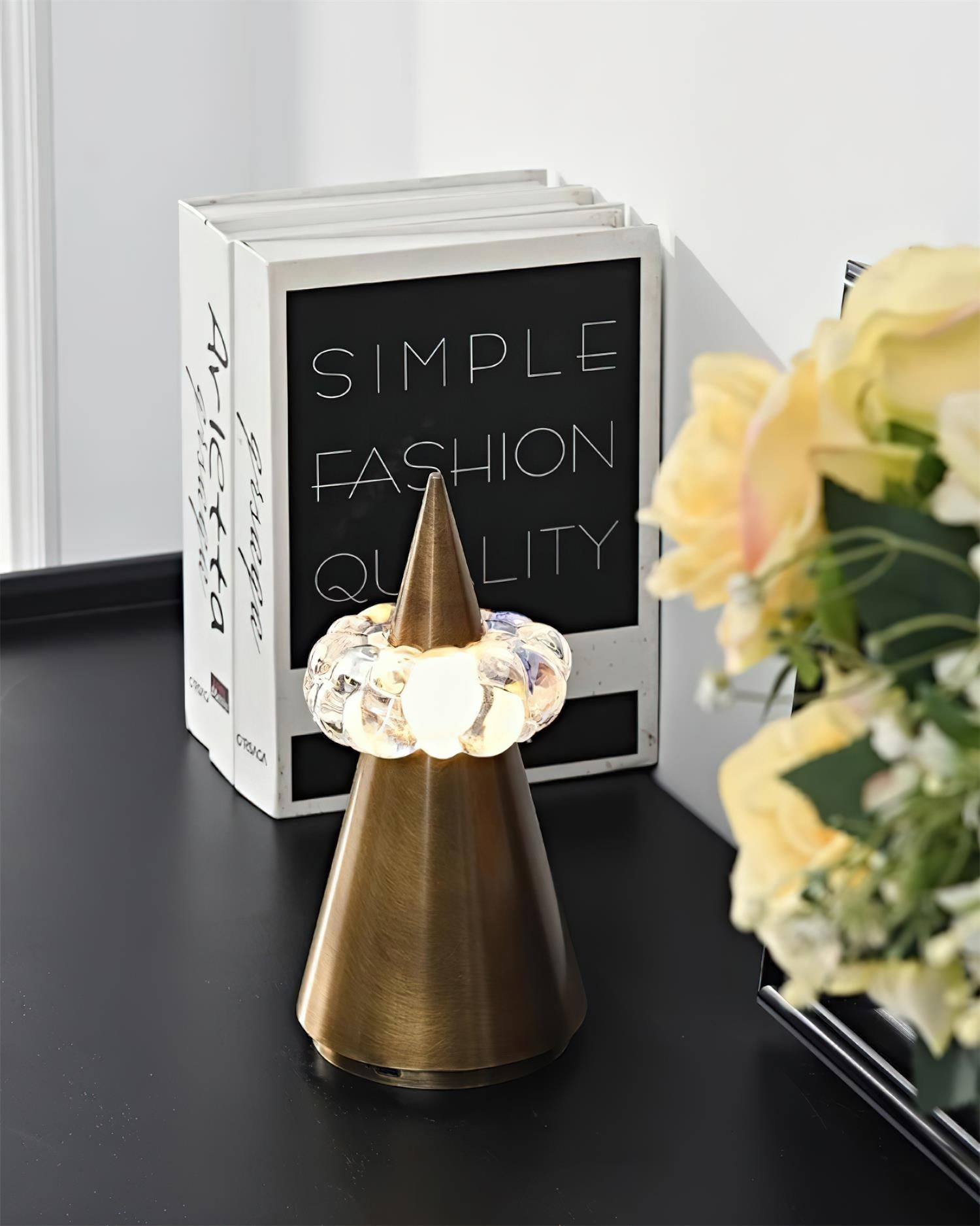 Glint Table Lamp