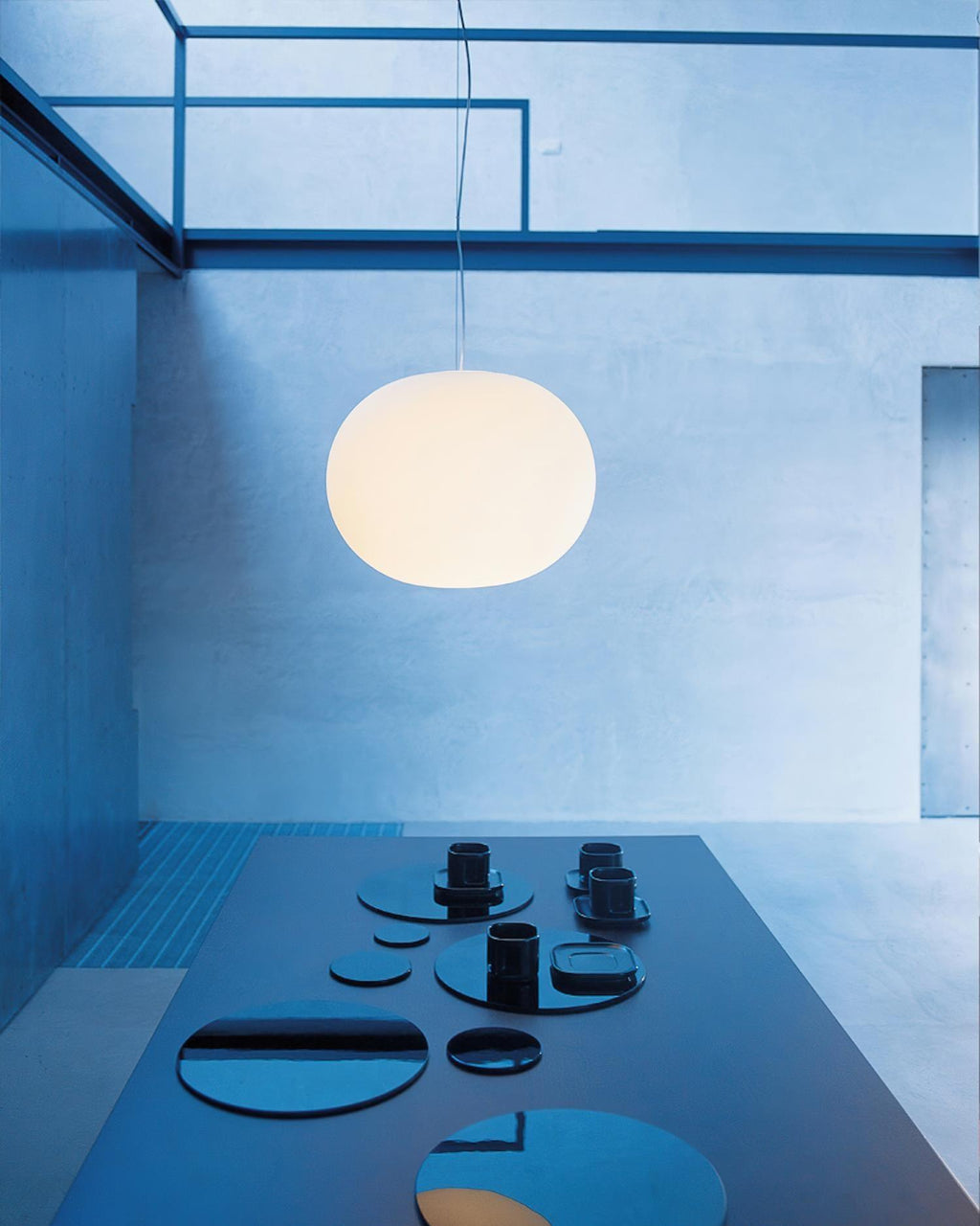 Gloating Pendant Lamp