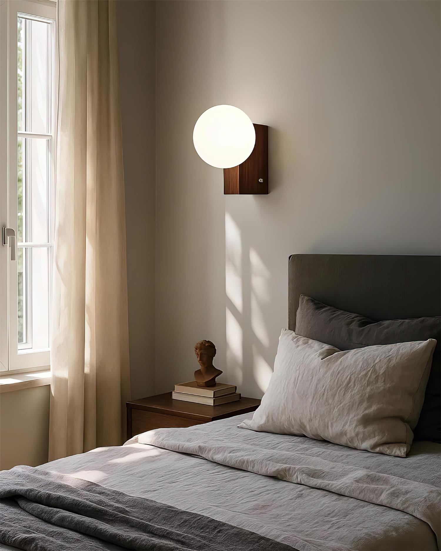 Glowen Wall Lamp
