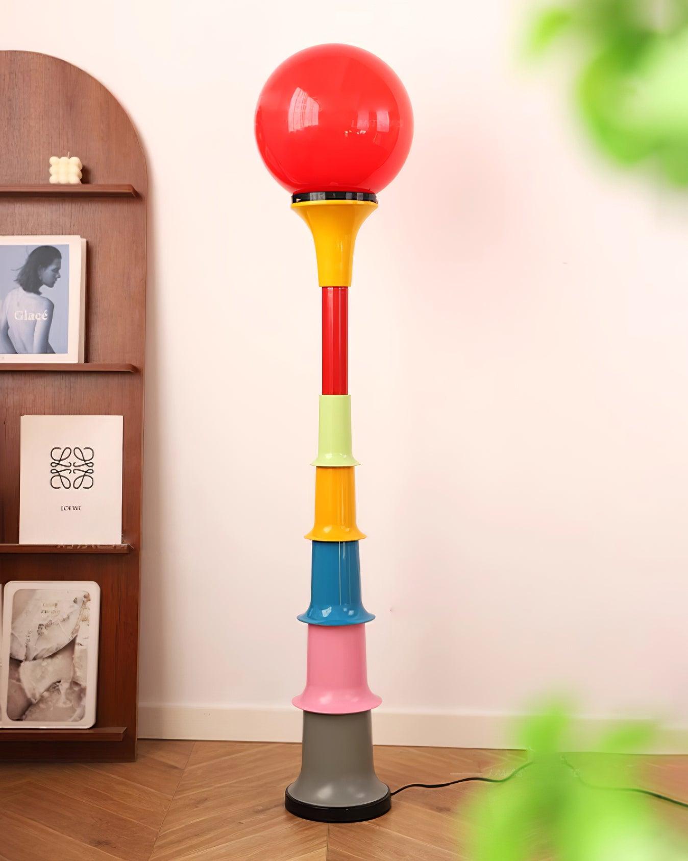 Grande Floor Lamp