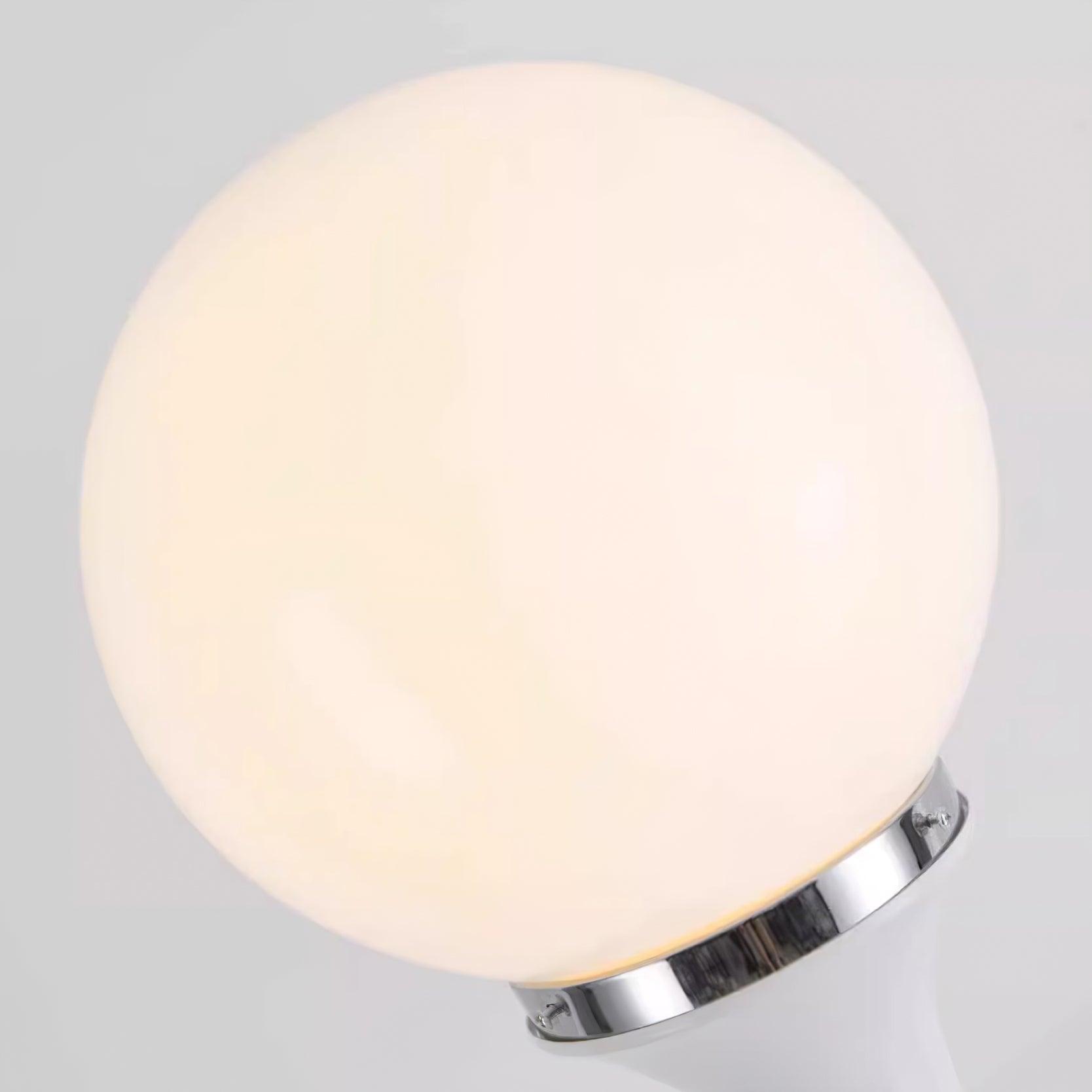 Grande Floor Lamp