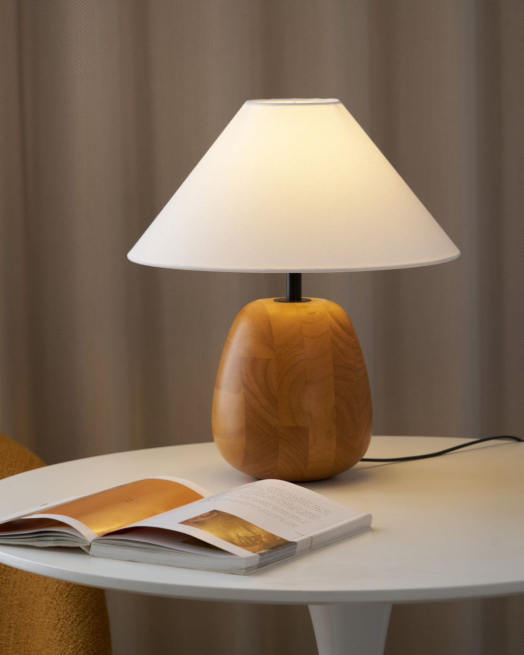 Groove Wood Table Lamp