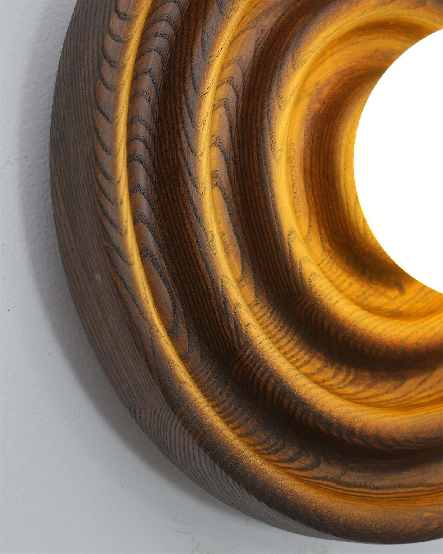 Grove Wall Lamp