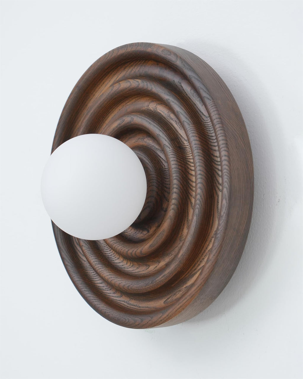 Grove Wall Lamp