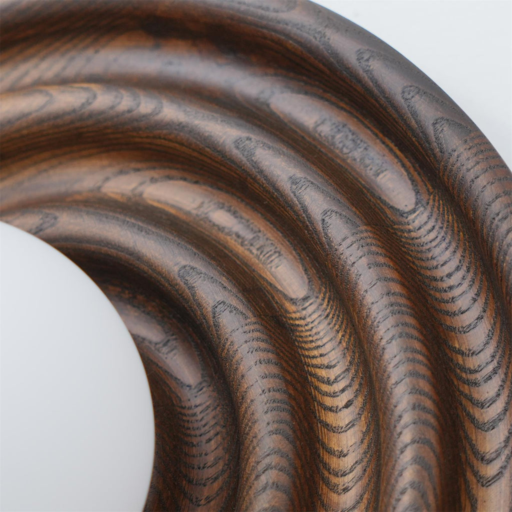 Grove Wall Lamp