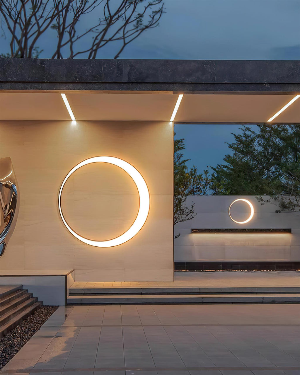 Half Moon Outdoor Wall Lamp