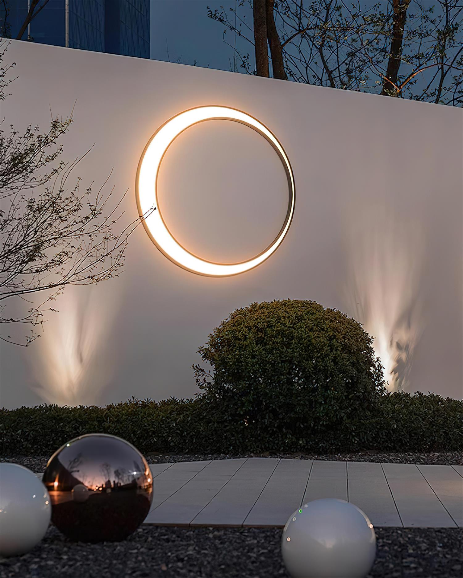 Half Moon Outdoor Wall Lamp