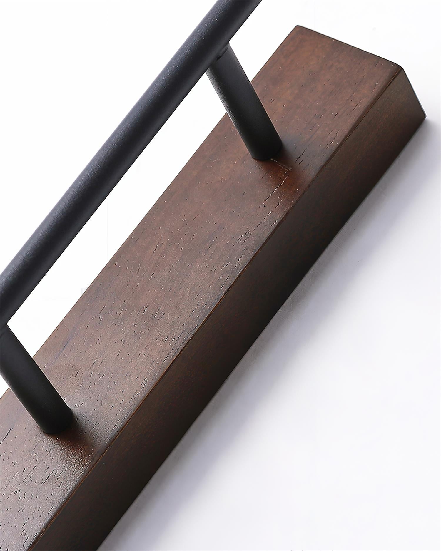Halvo Wall Lamp