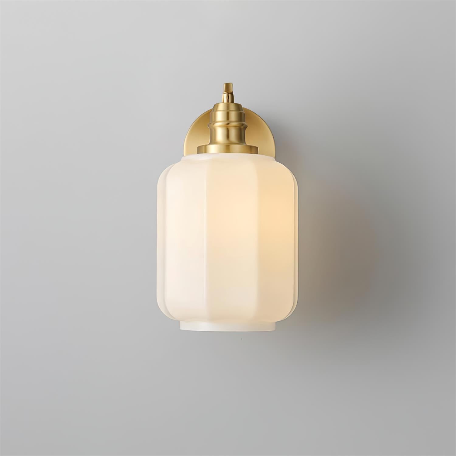 Henry Plug In Wall Lamp